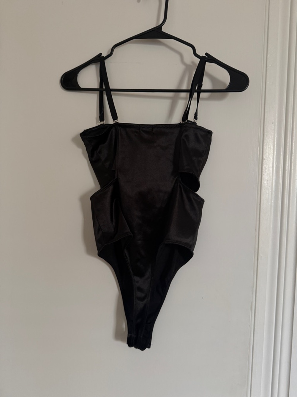 Urban Outfitters satin bodysuit - Picture 5 of 7